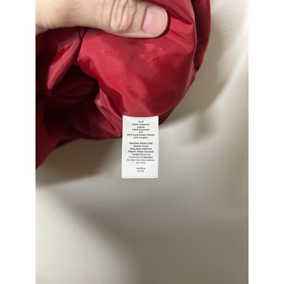 Talbots Red Puffer Sleeveless Zip Up Vest Down Feathers Pockets Size Small - Picture 5 of 10